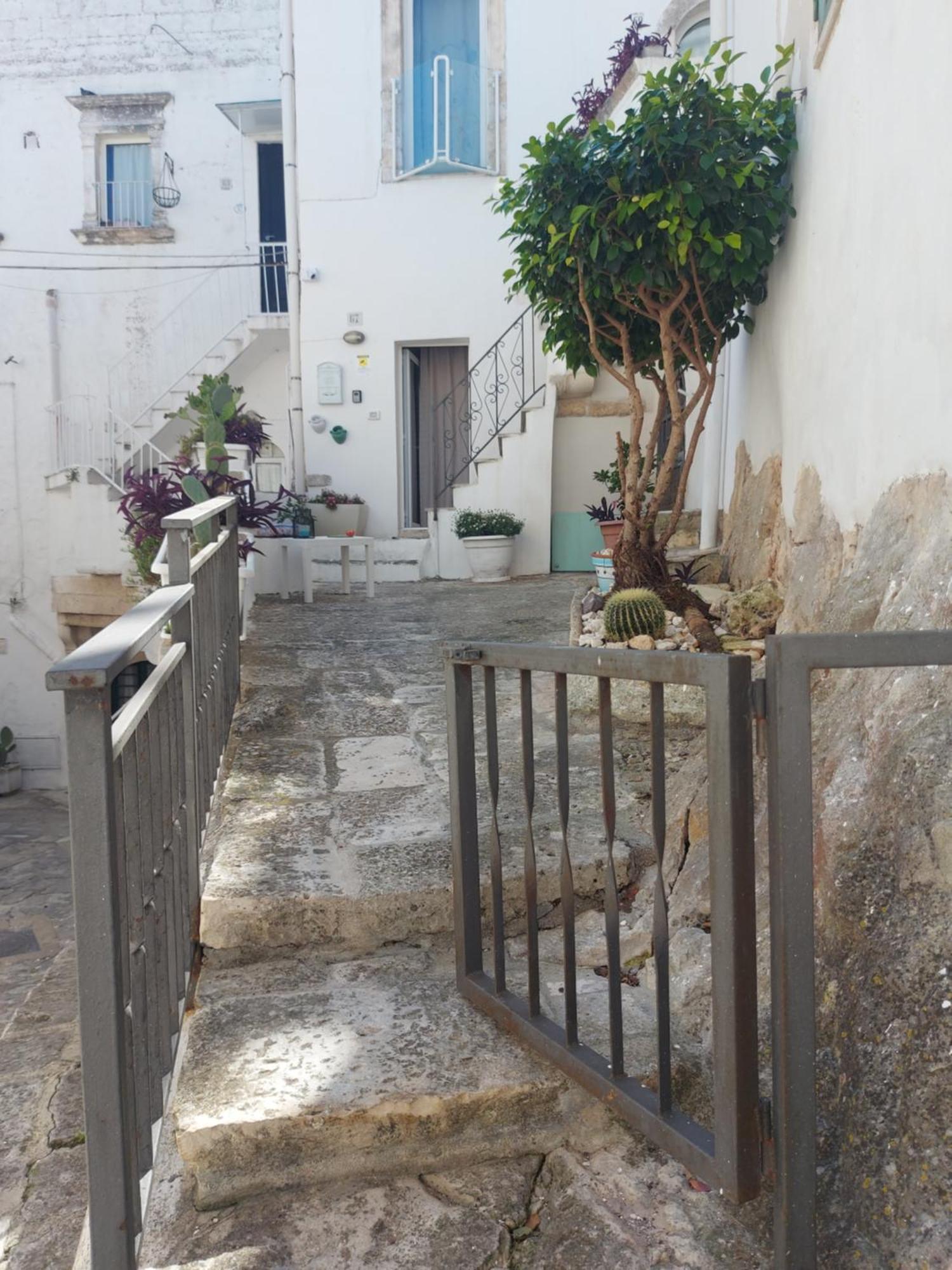 Antica Dimora Flale Appartement Ostuni Buitenkant foto